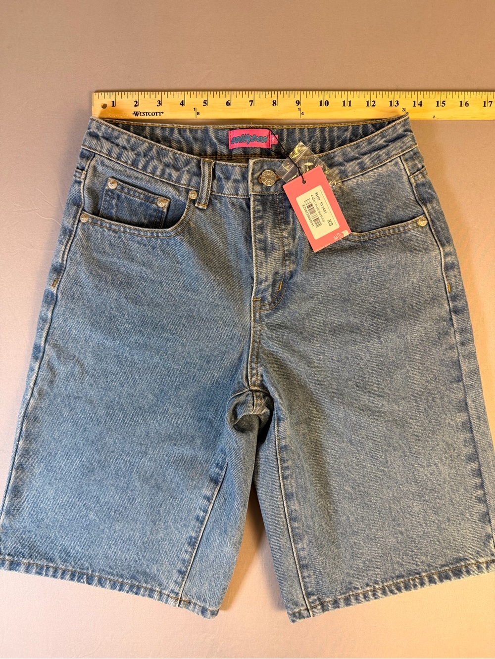 Edikted XS Women's Light Blue Denim Bermuda Shorts New With Tags - Picture 3 of 9
